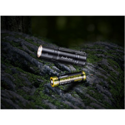 Latarka  LED Fenix E12 V2.0